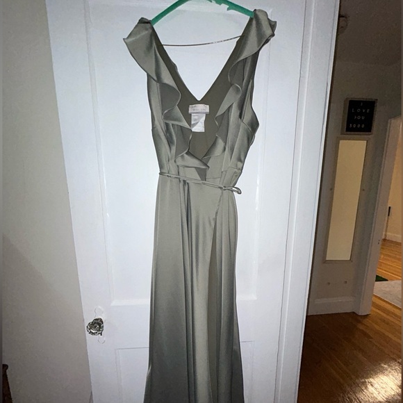 Anthropologie / BHLDN Tansy Satin Maxi Dress in color Moss, Size US 18W - Picture 10 of 11